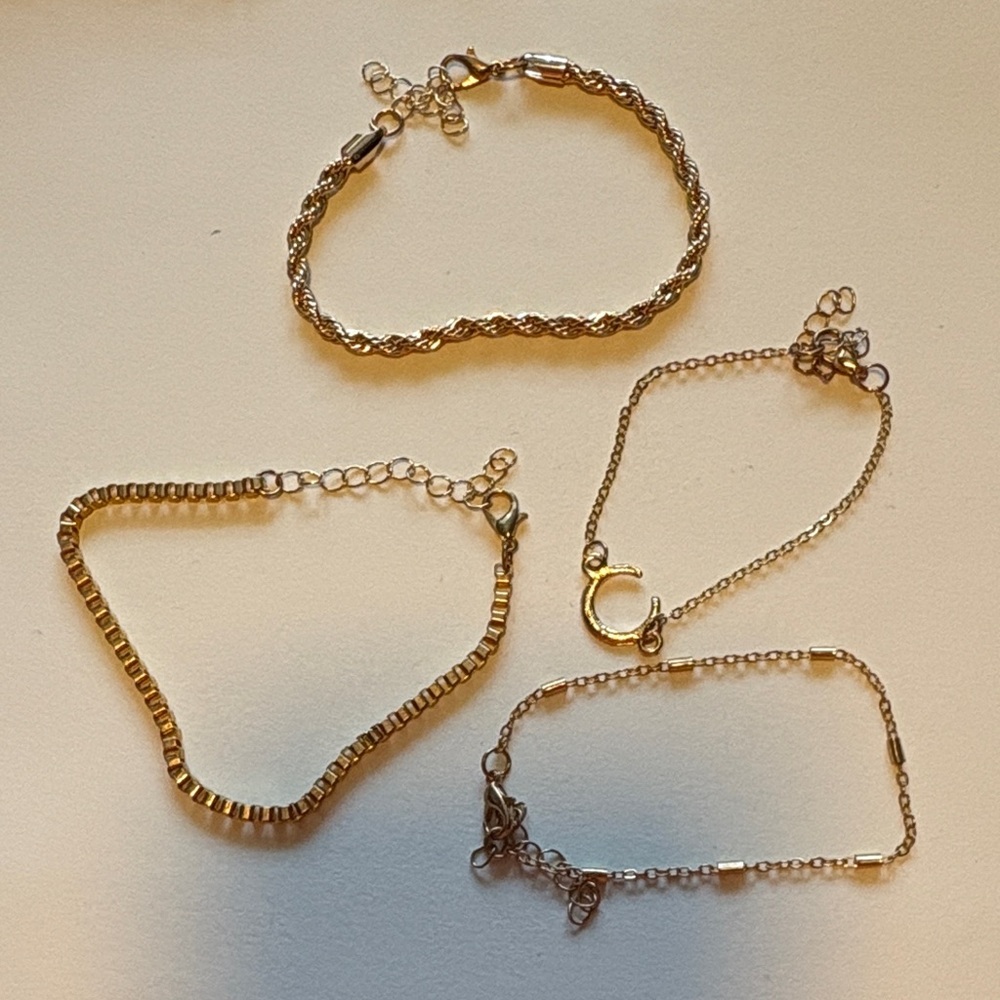 Elegant Gold Bracelet Set